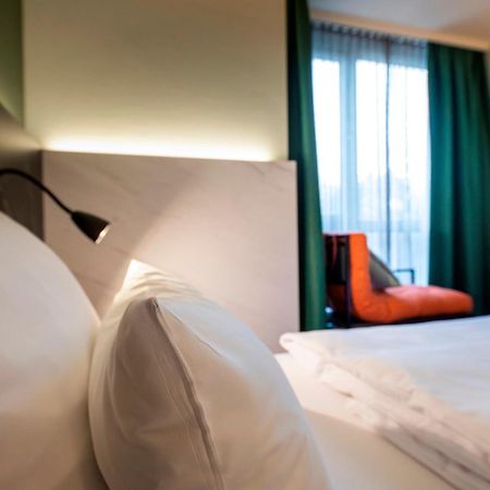 Achat Hotel Stuttgart Airport Messe מראה חיצוני תמונה
