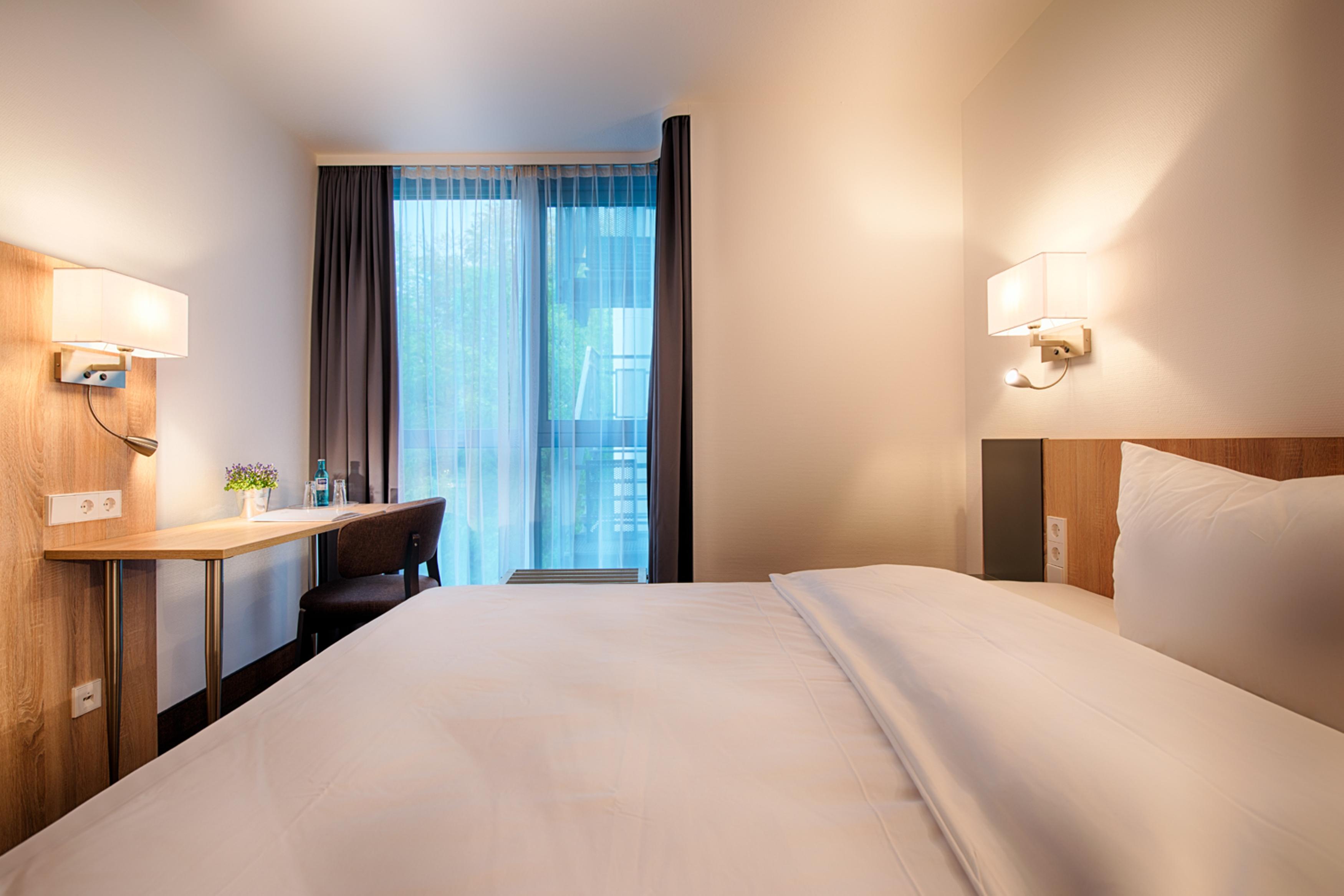 Achat Hotel Stuttgart Airport Messe מראה חיצוני תמונה