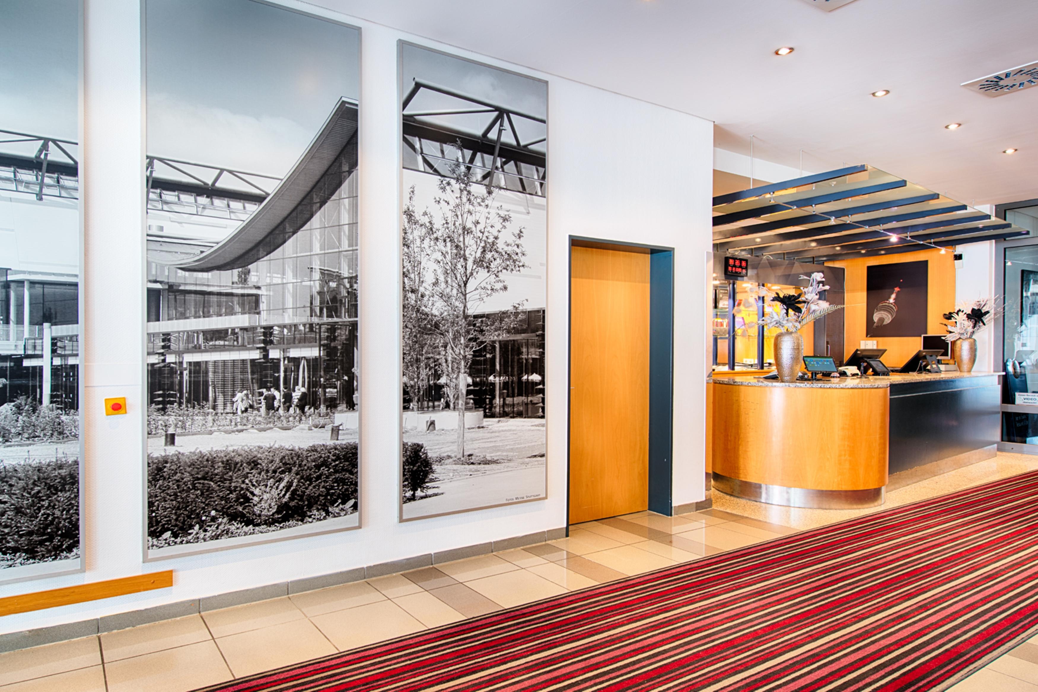 Achat Hotel Stuttgart Airport Messe מראה חיצוני תמונה