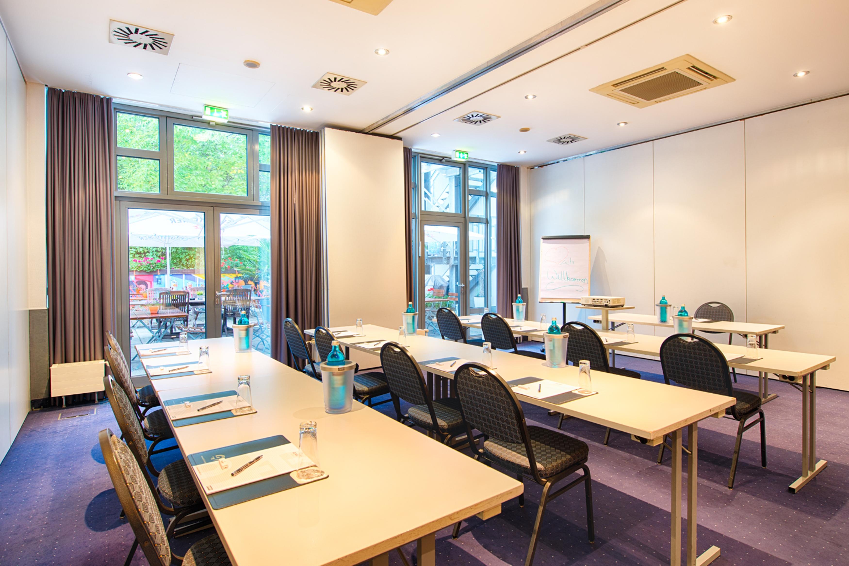 Achat Hotel Stuttgart Airport Messe מראה חיצוני תמונה