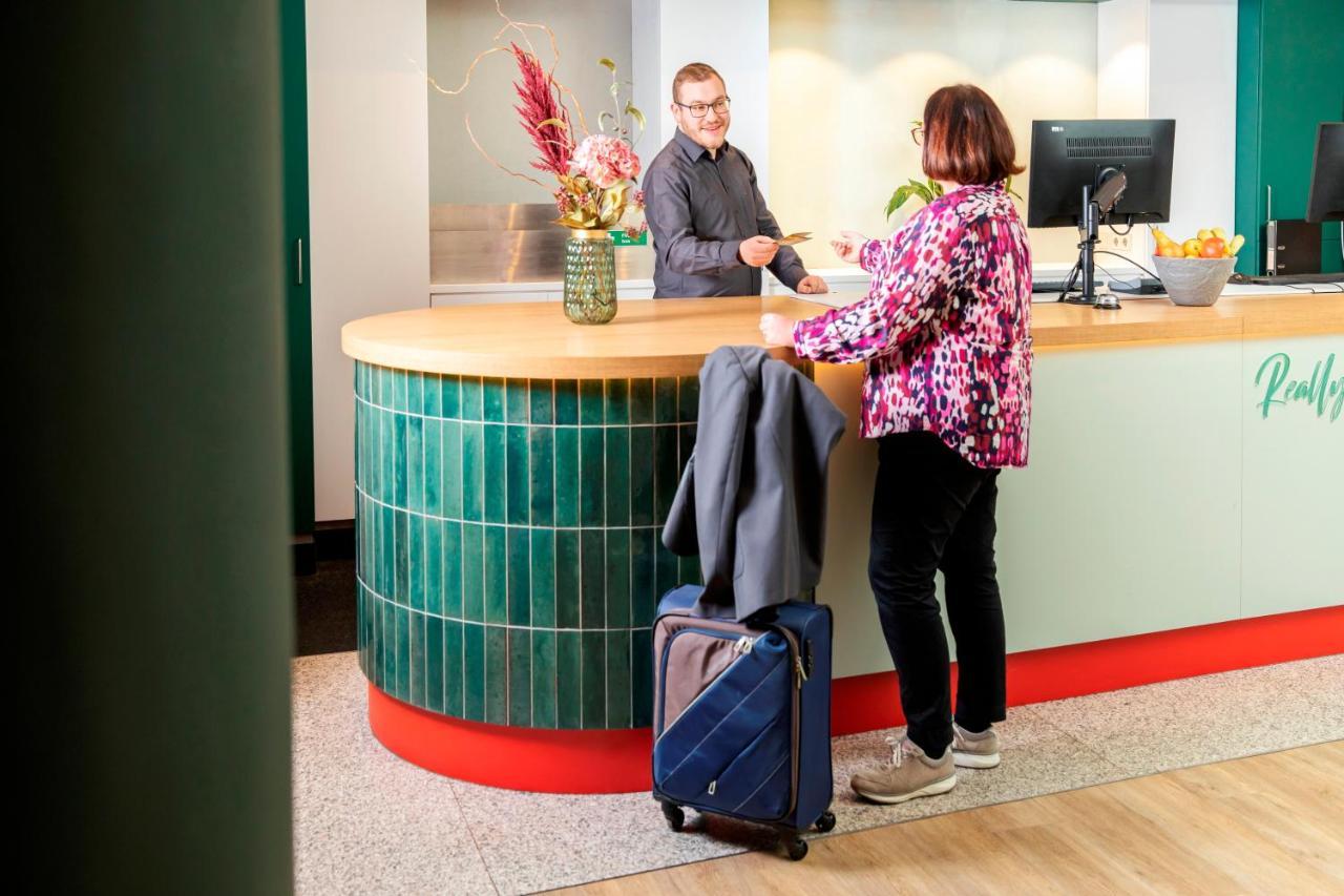 Achat Hotel Stuttgart Airport Messe מראה חיצוני תמונה
