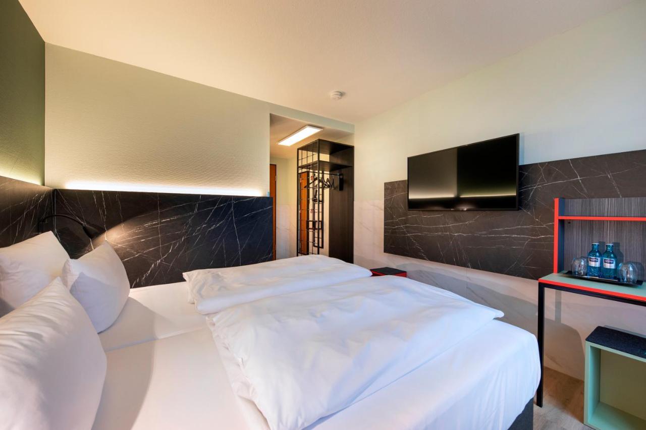 Achat Hotel Stuttgart Airport Messe מראה חיצוני תמונה