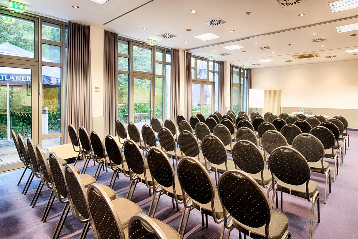Achat Hotel Stuttgart Airport Messe מראה חיצוני תמונה